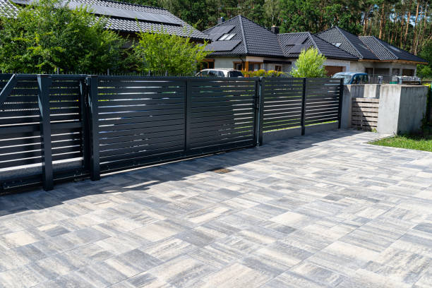 Best Interlocking Driveway Pavers  in Port Edwards, WI